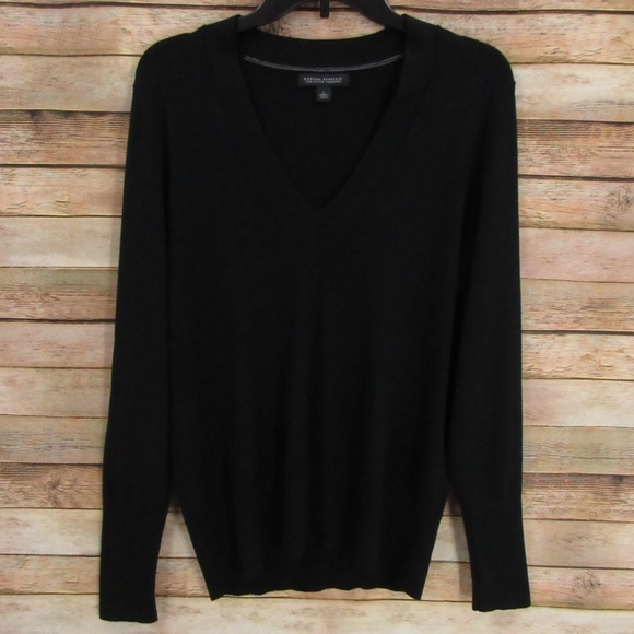 Banana Republic Sweaters - Banana Republic Silk Cotton Cashmere V-Neck Sweater L